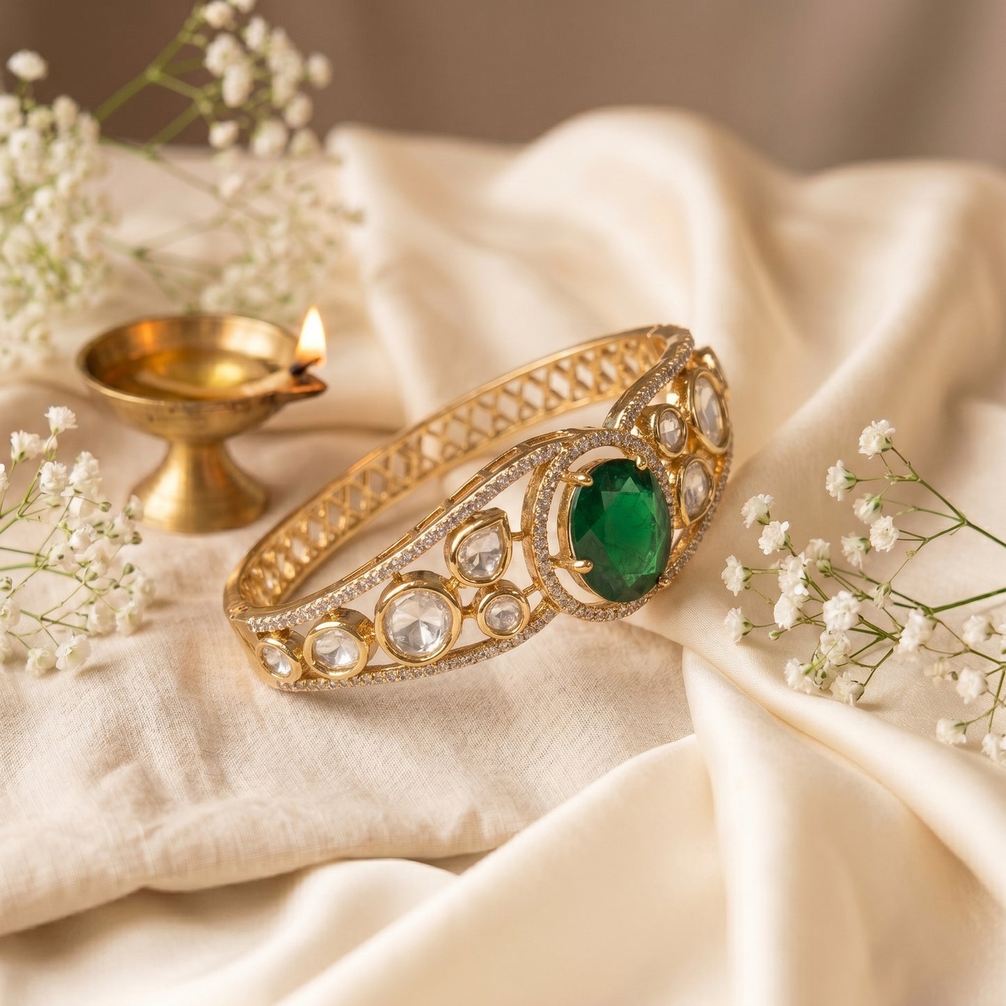 Aaradhya Emerald Polki Heritage Kada