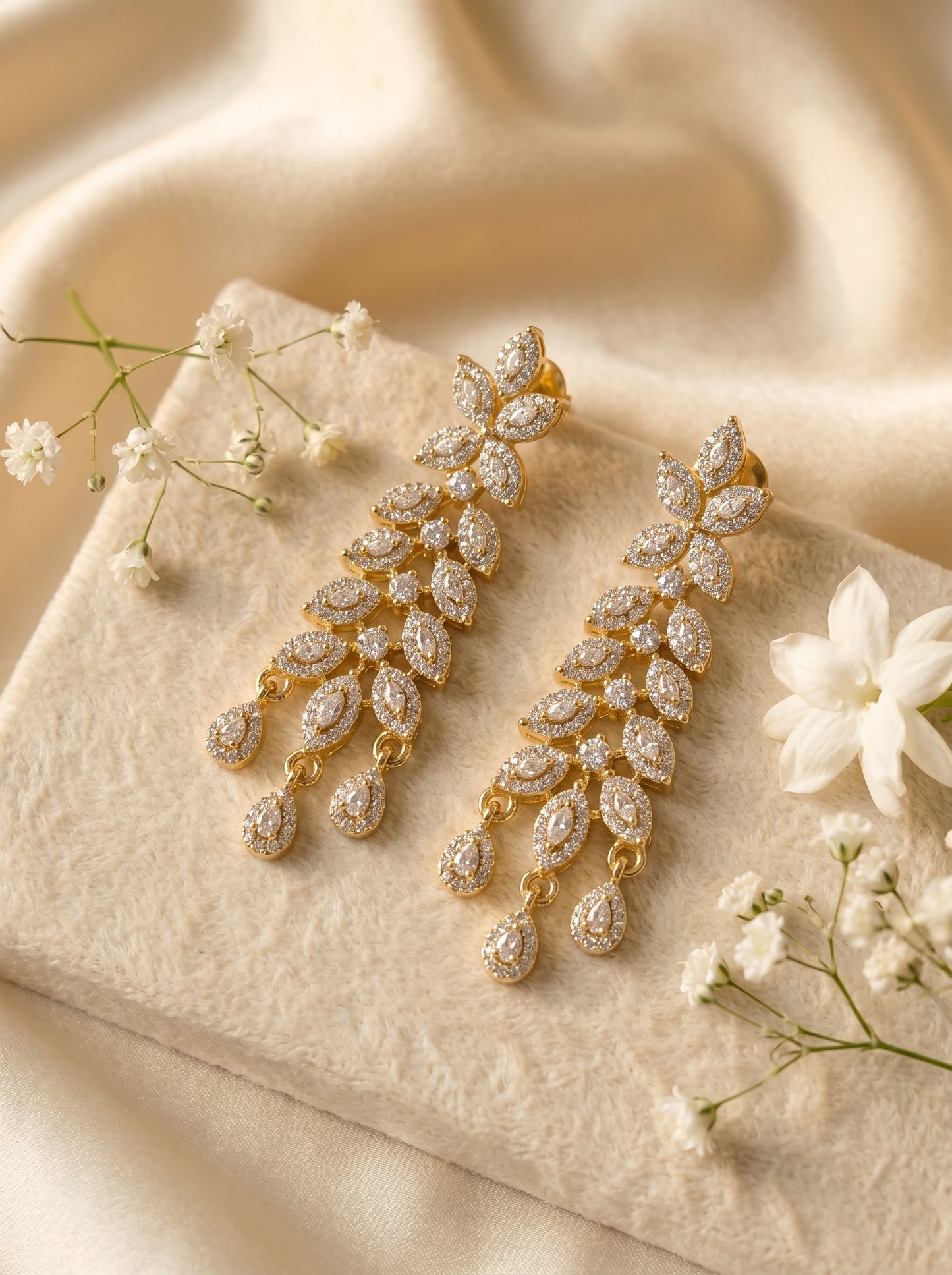 Tara Radiant Necklace Set