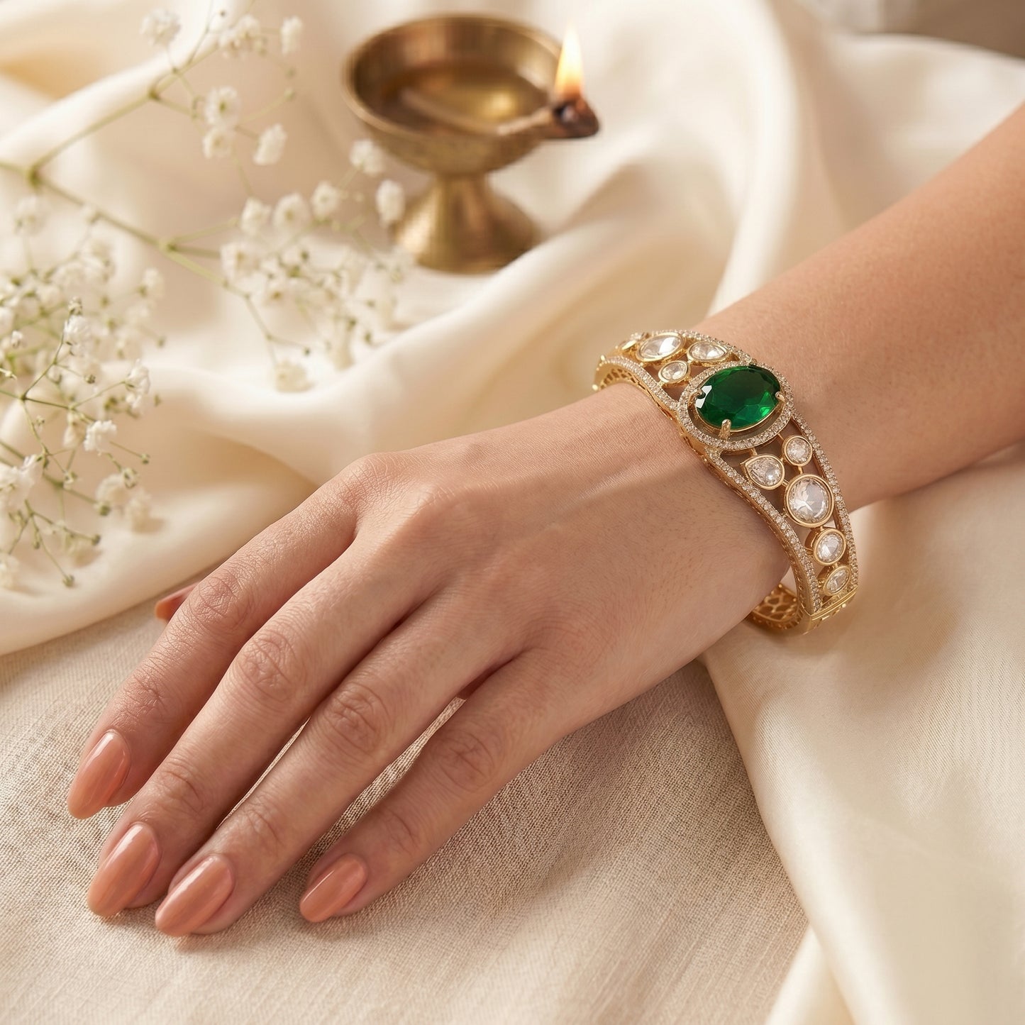 Aaradhya Emerald Polki Heritage Kada