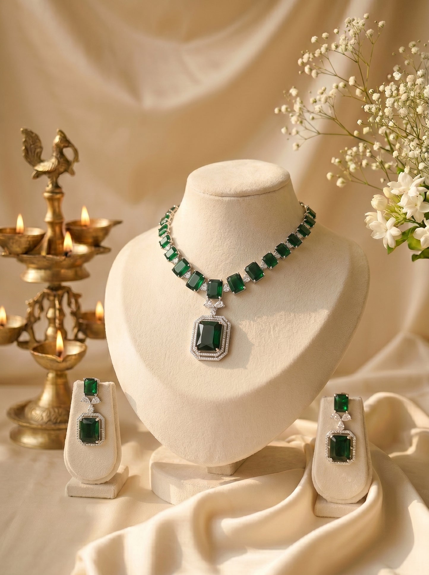 Zara Emerald Necklace Set w Rhodium Polish