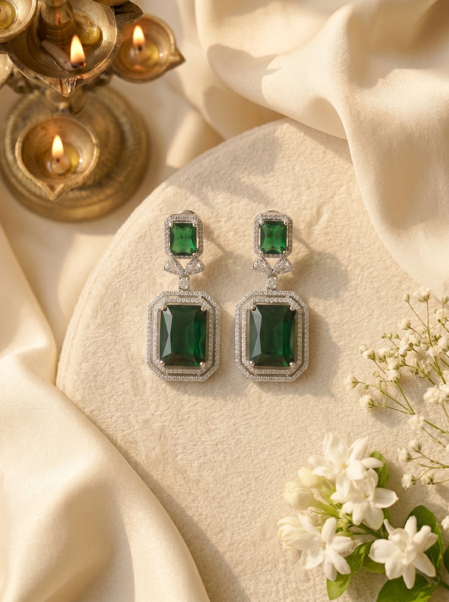 Zara Emerald Necklace Set w Rhodium Polish