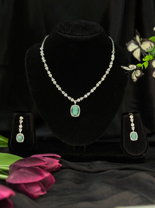 Sahana Emerald Halo AD Necklace Set